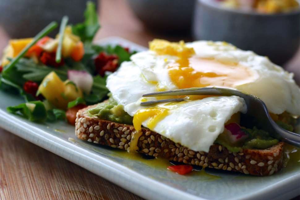 eggs-on-toast-blog-pixabay.jpg