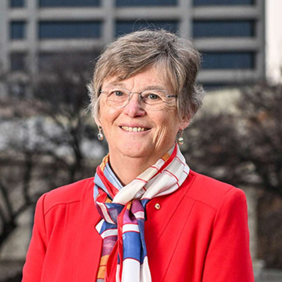 Dr Anne Tonkin AO
