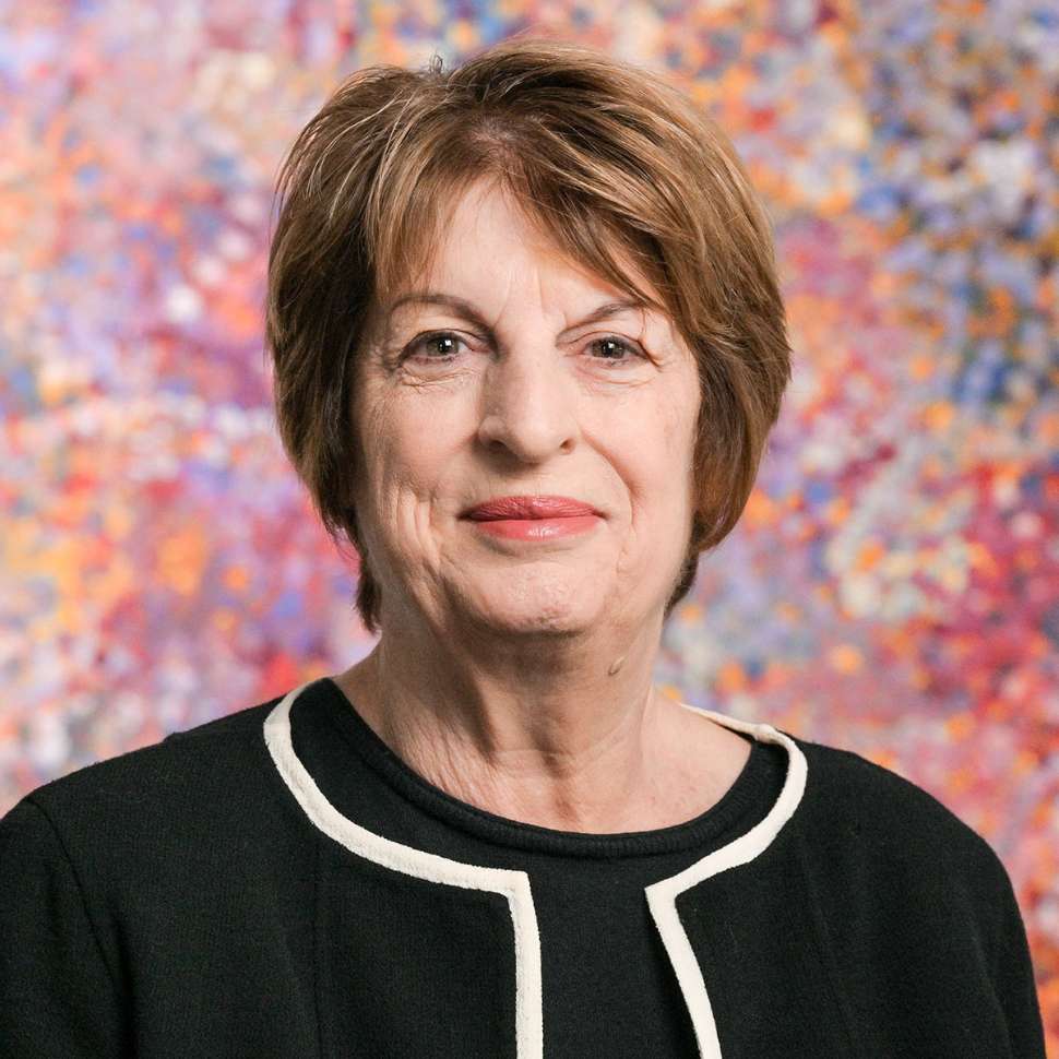 Linda Matthews