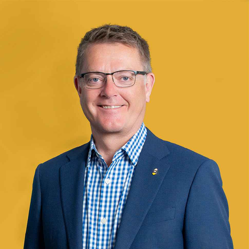 VC_Colin Stirling_800x800.jpg