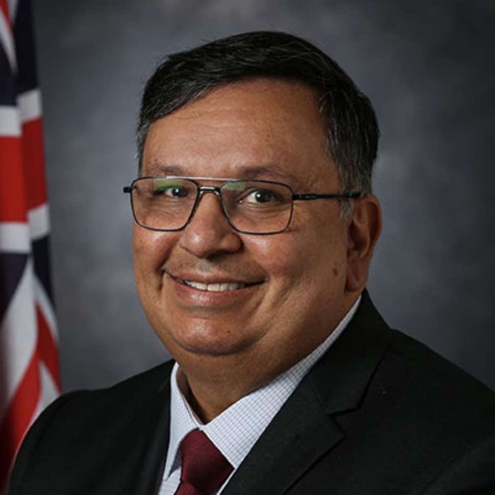 suneel-randhawa-400x.jpg