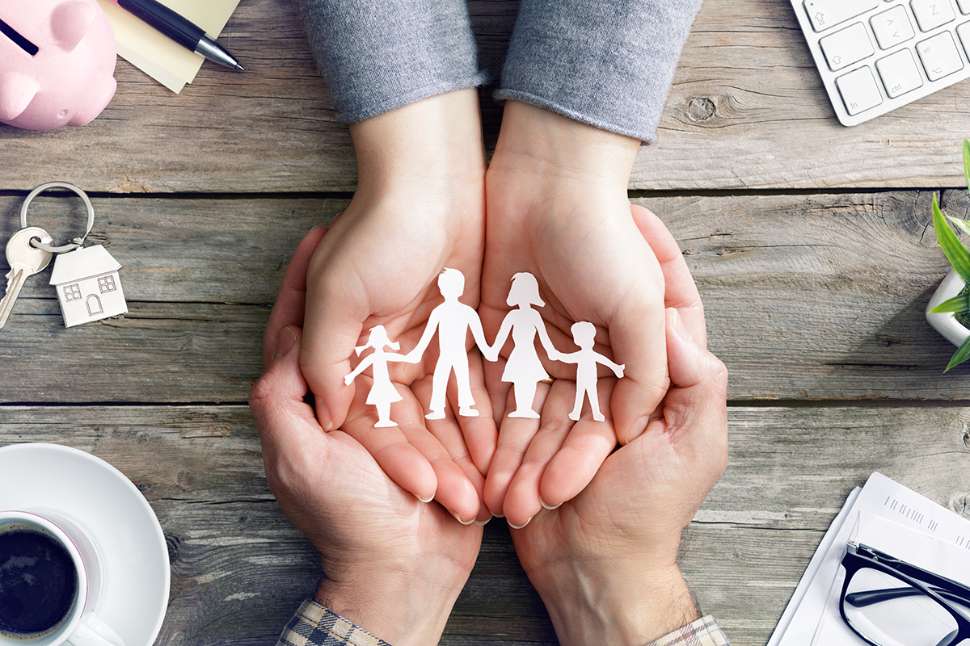 workplacewellbeing_images_Family-caring.jpg